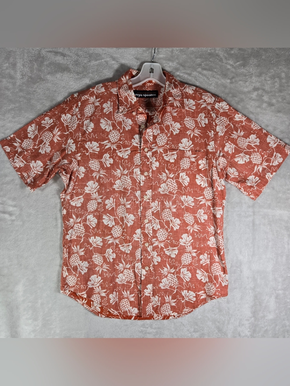 Reyn Spooner Pineapple Button Up Shirt Mens Size Medium M Rust Orange Hawaiian
